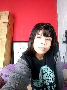 Live sex webcam photo for Durazniit0 #242253701