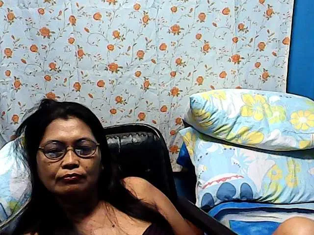 Live sex webcam photo for hOtGranny4u #244293895