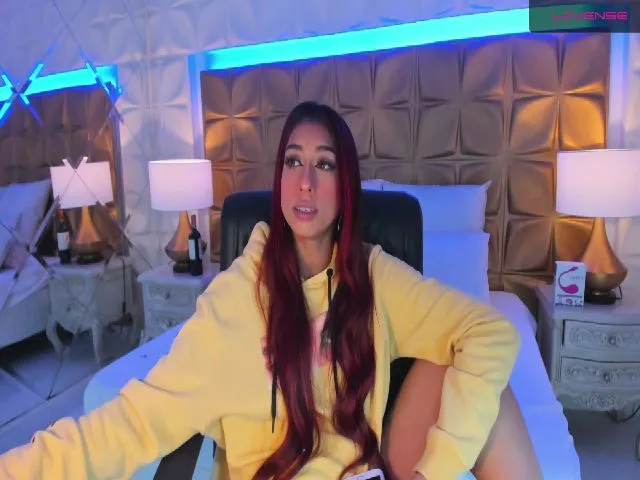 Live sex webcam photo for CandyLaw_ #262102926