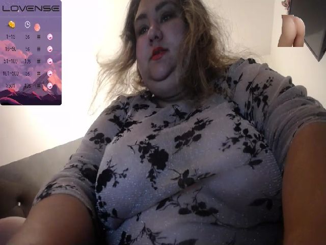 Live sex webcam photo for NicholleKitty #259853409