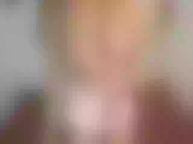 Live sex webcam photo for Lupe_blue #254387420