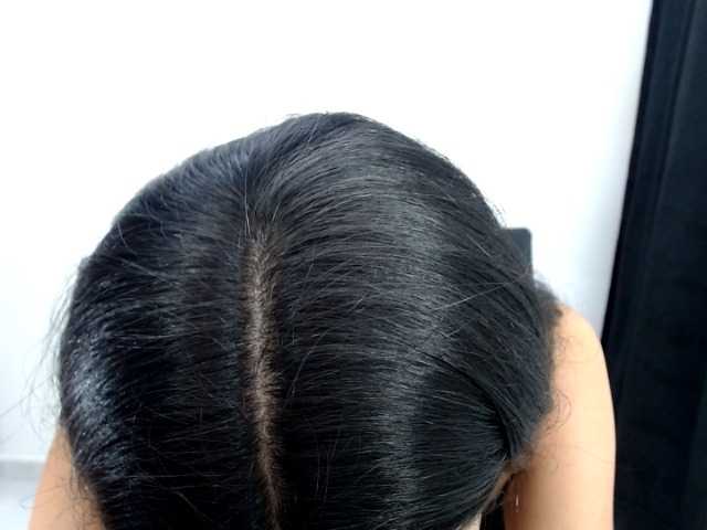 Live sex webcam photo for Elisa-love69 #258498736