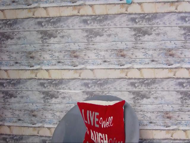 Live sex webcam photo for SensualCrissa #258466014