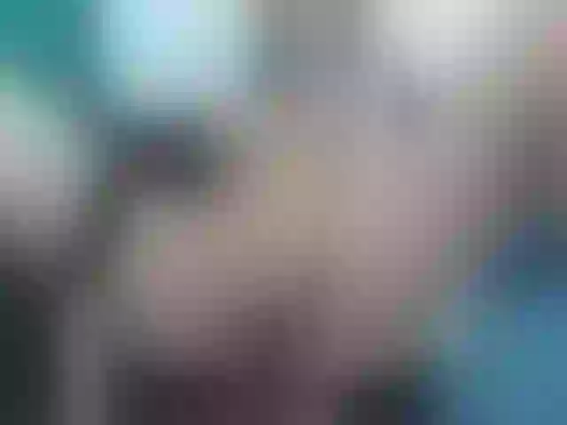 Live sex webcam photo for BeautyM27 #265416248