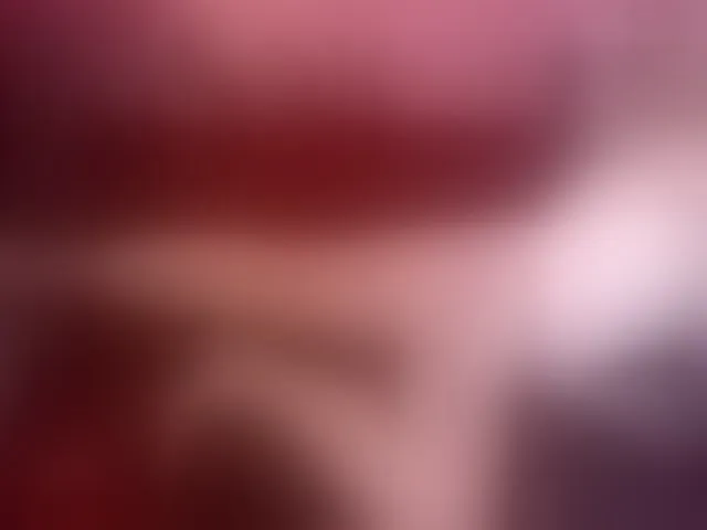 Live sex webcam photo for OhhValery #255906076