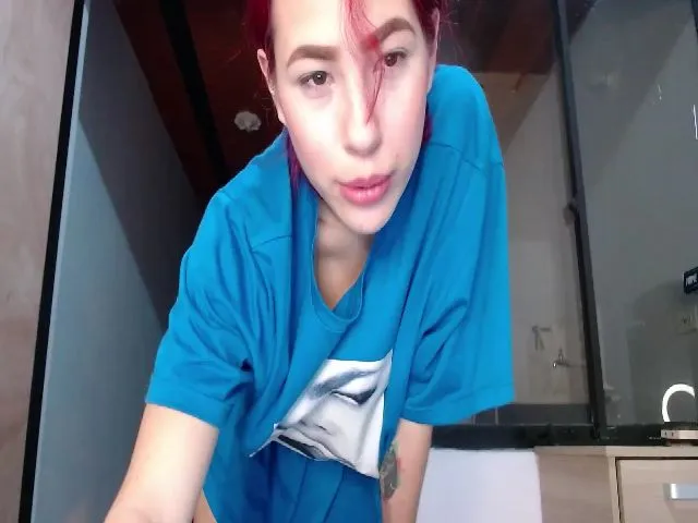 Live sex webcam photo for Michelle_SZ #255251380