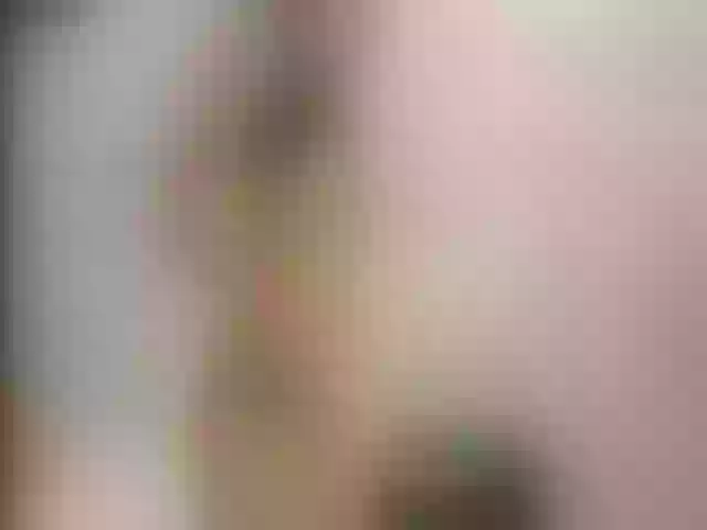 Live sex webcam photo for Ebony_69 #258365905