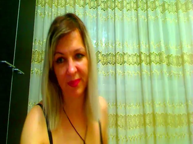 Live sex webcam photo for Pryncess4you #257825659