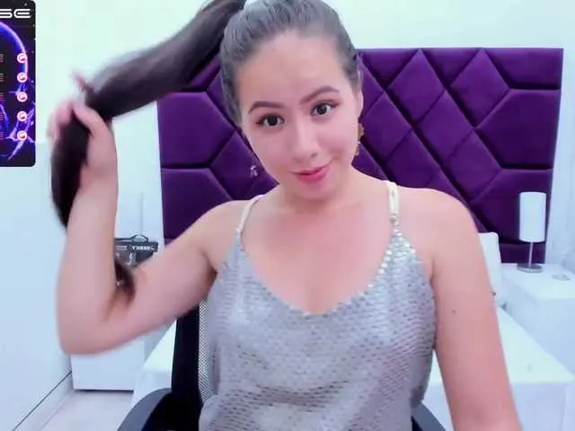 Live sex webcam photo for AliciaKennet #263981133