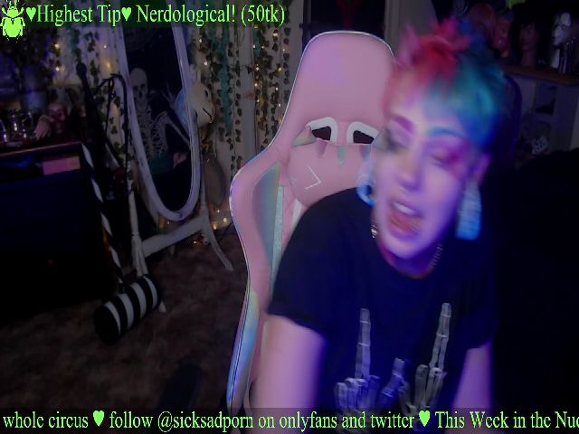 Live sex webcam photo for sicksadporn #253289192