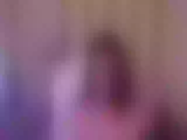 Live sex webcam photo for Julietacollin #255047038