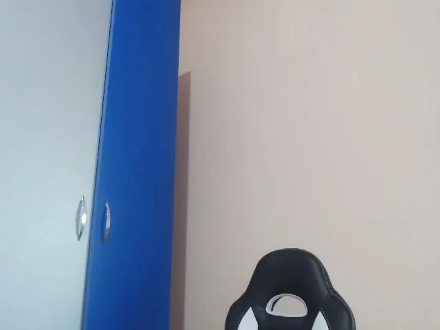 Live sex webcam photo for Miss_Judith #253086514