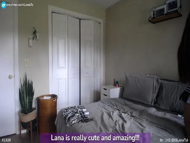 Live sex webcam photo for LanaTy #262282508