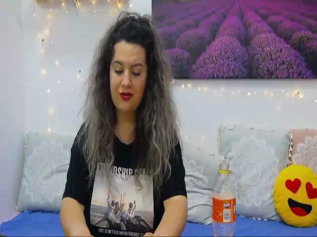 Live sex webcam photo for CurlyVibe #254614920