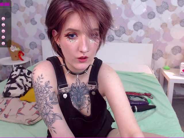 Live sex webcam photo for LynCollinsX #242254466