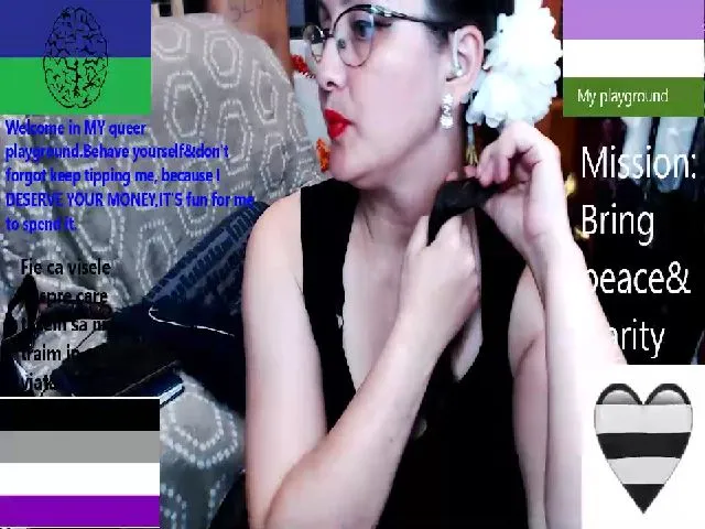 Live sex webcam photo for ImperatrizaS #255209843