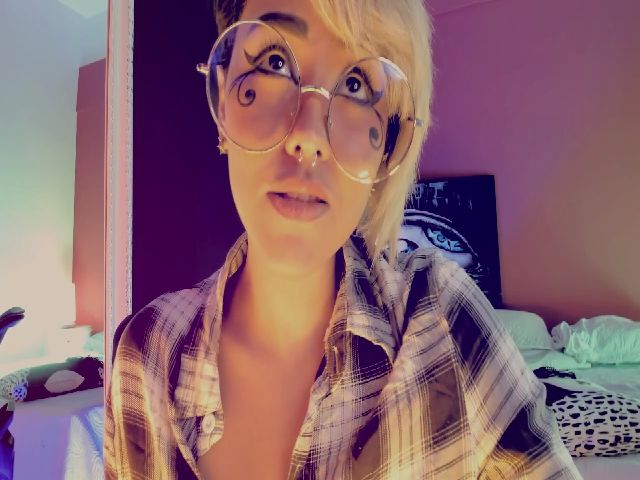 Live sex webcam photo for AbraxxysHotel #255757394