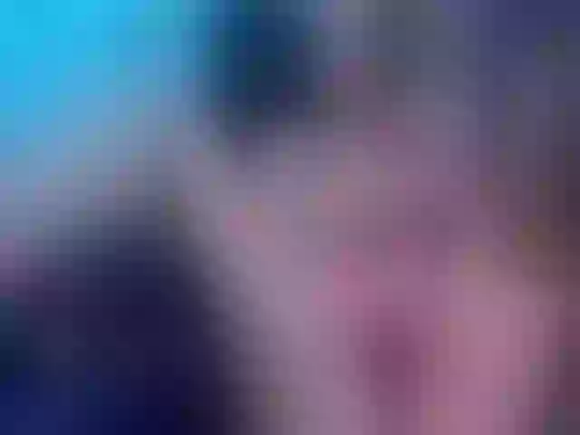 Live sex webcam photo for Conydecker #261776605