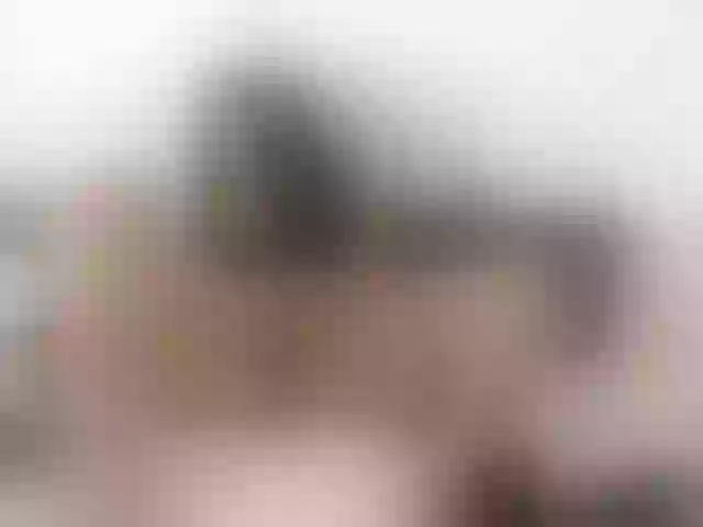 Live sex webcam photo for Miss__Alice #262041928