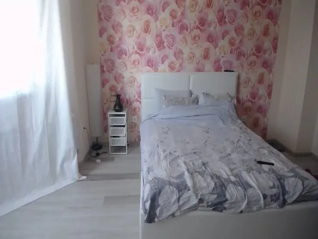 Live sex webcam photo for Megancity #259702818