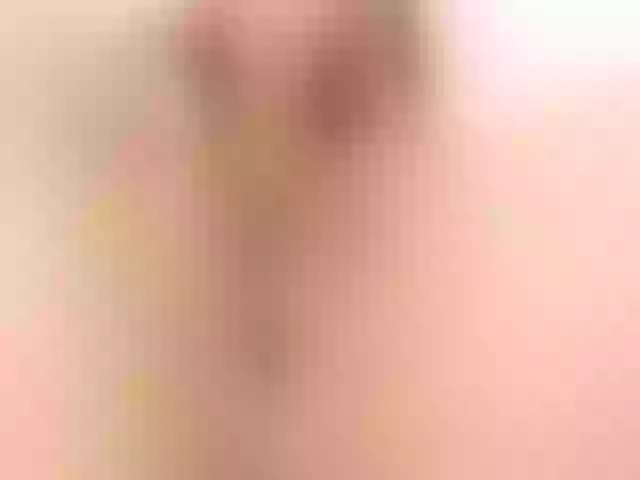 Live sex webcam photo for Carolineback #252396775