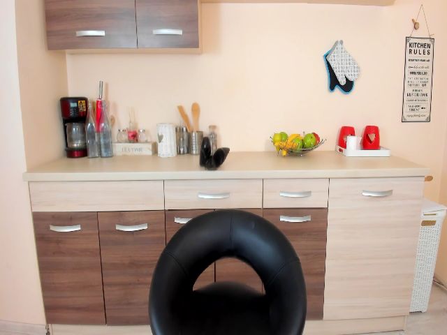 Live sex webcam photo for KimoraJoy #287860699