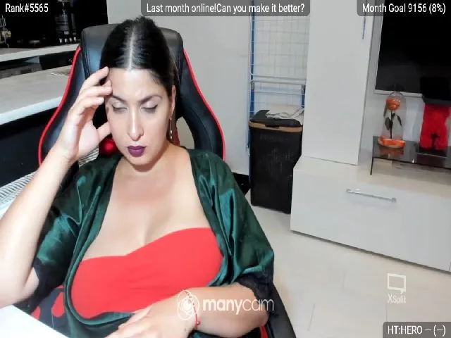 Live sex webcam photo for Littlegirl25 #255483006