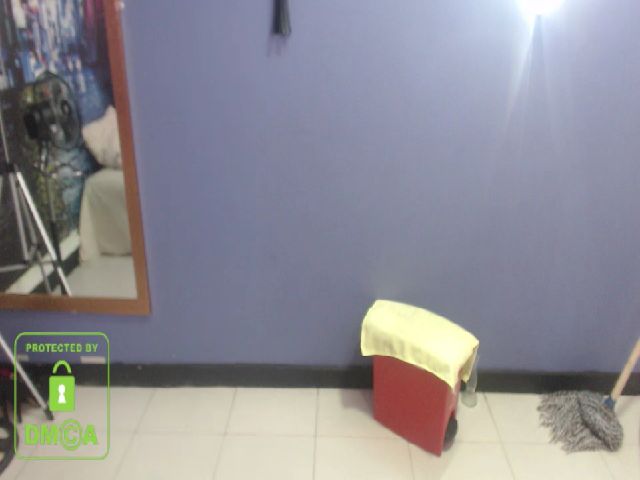 Live sex webcam photo for Jenifer_b #256370958