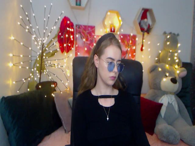 Live sex webcam photo for Corey_Allen #263600082