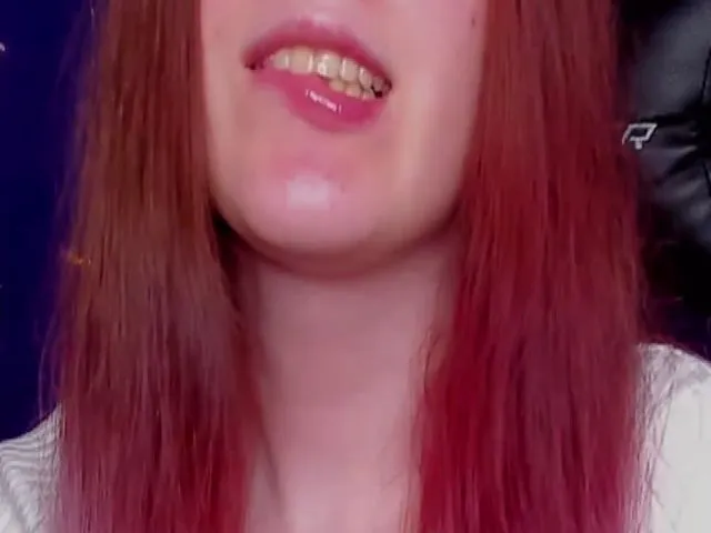 Live sex webcam photo for JaneNichols #262922193