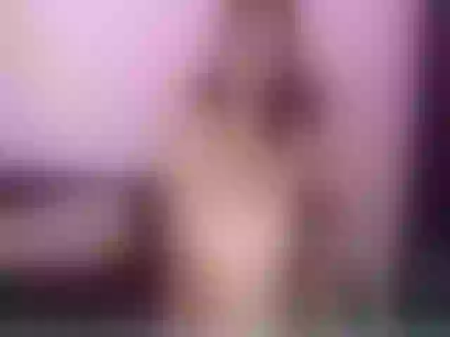 Live sex webcam photo for MaiiAngel #254035620