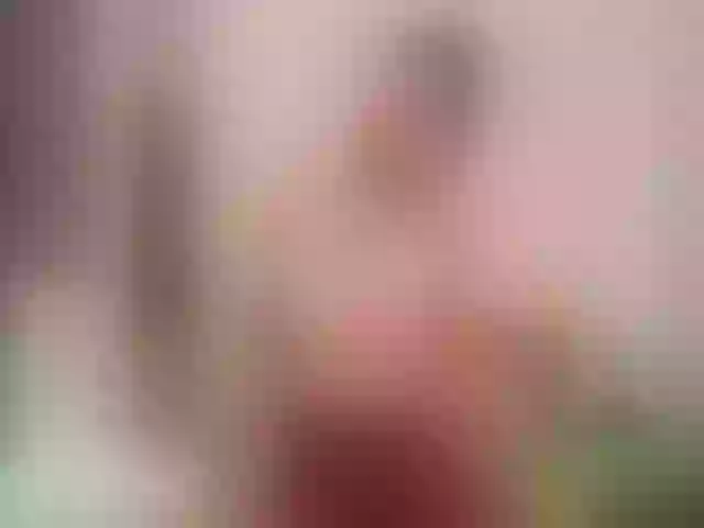 Live sex webcam photo for MadelinLove #254038432