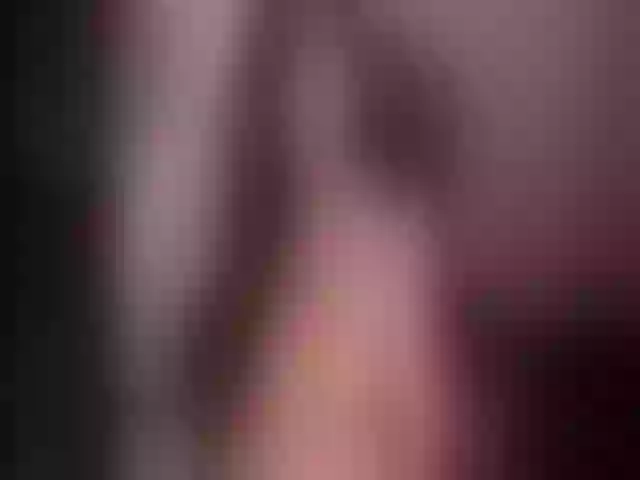 Live sex webcam photo for MaggieBrown_ #261544795