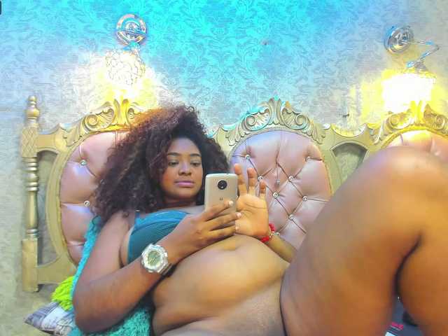 Live sex webcam photo for HotBigTits #241307152