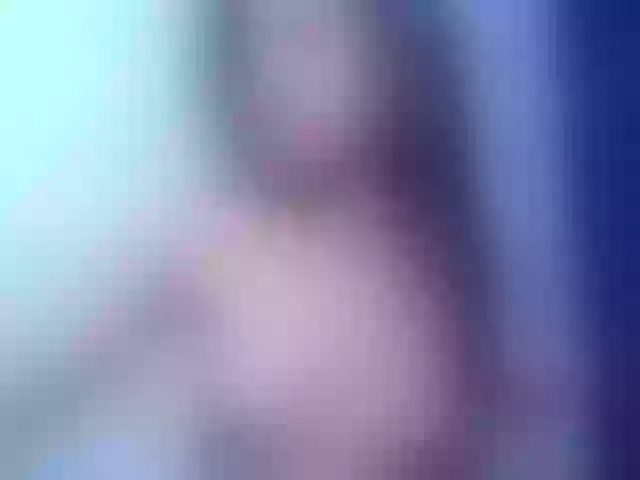 Live sex webcam photo for hailyscot #256365021
