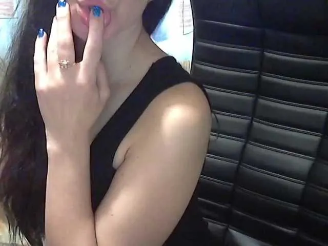 Live sex webcam photo for xlorax777 #241031637