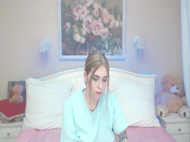 Live sex webcam photo for AmaliaDiva #262402347