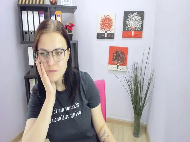 Live sex webcam photo for EvaMild #253224294