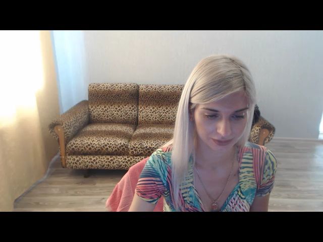 Live sex webcam photo for SexyBeatriice #262623030