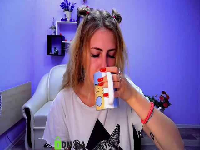 Live sex webcam photo for PrincesSnake #258005403