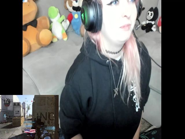 Live sex webcam photo for PrincessBluu #254618180