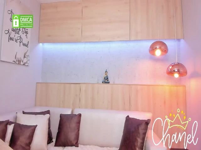 Live sex webcam photo for Chaneladams_ #253129342