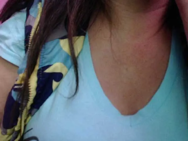 Live sex webcam photo for luzzyhot #247429720
