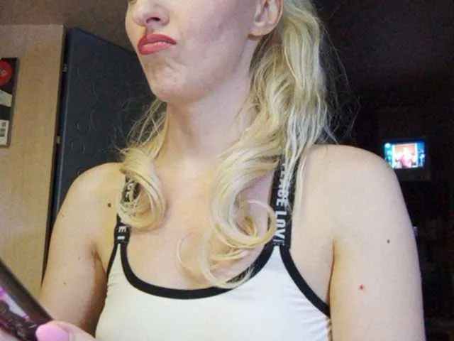Live sex webcam photo for VIPGERL99 #241218770