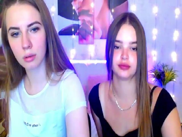 Live sex webcam photo for Minni_Mouse_ #260680041