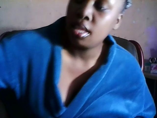 Live sex webcam photo for ebonyslut95 #258048974