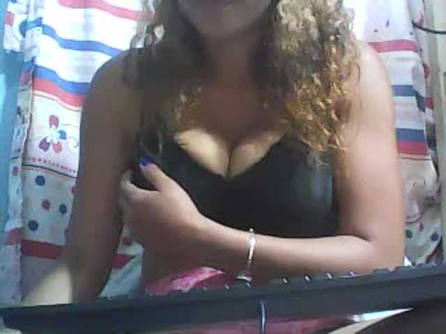 Live sex webcam photo for biglove10 #240948408