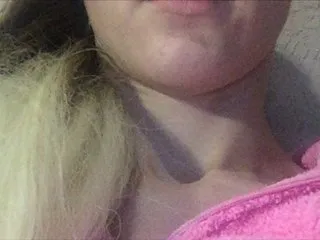 Live sex webcam photo for TastyBeby #240666031