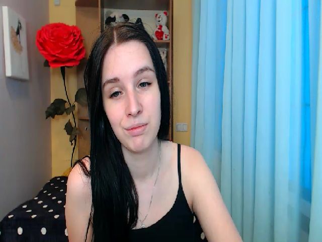 Live sex webcam photo for Lin_Elisss #253398344