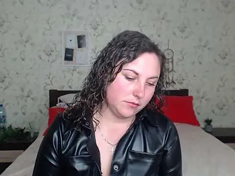 Live sex webcam photo for Ladysuizie3341 #241983717